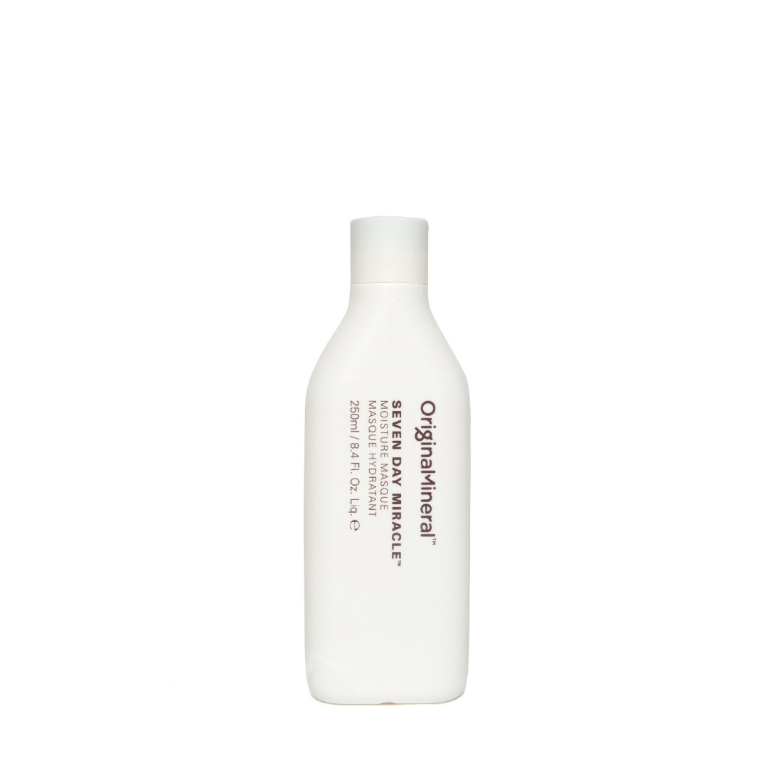 O&M Seven Day Hair Miracle Moisture Masque 250ml